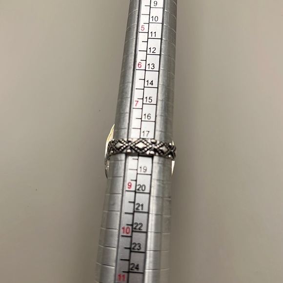 Agate Stone Ring with Decorative Band Size 8 - Picture 2 of 3